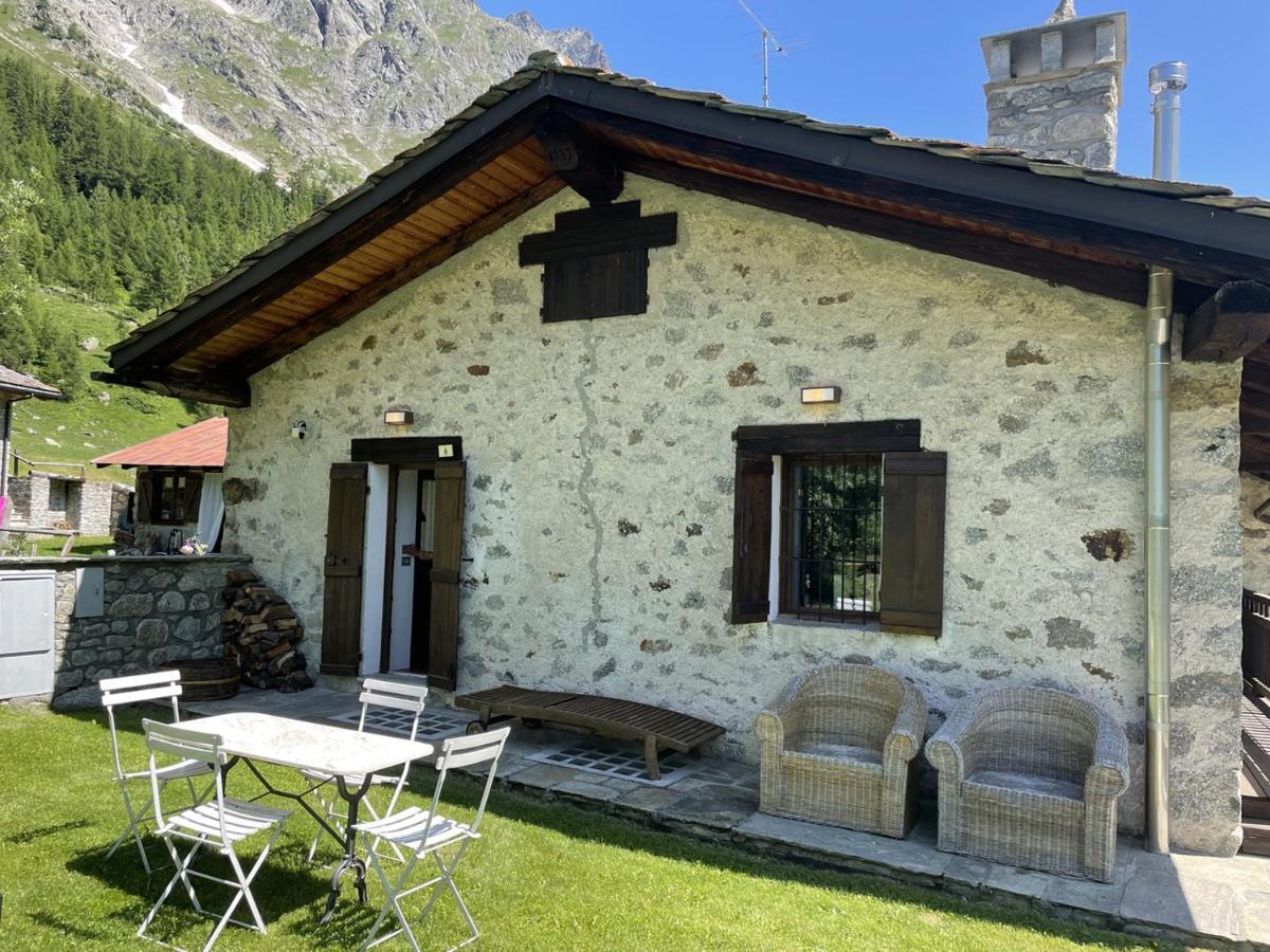 L'Atelier Du Temps - Baita Grandes Jorasses Montita Kültér fotó